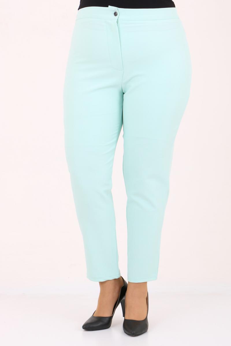 Women's Oversize Buttoned Mint Green Carrot Pants